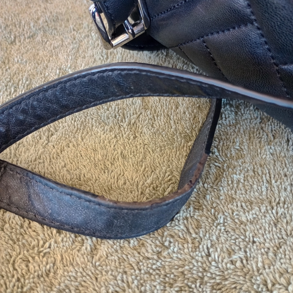 MK Abbey MD Quilted Backpack ( Leather) - Picture 9 of 12